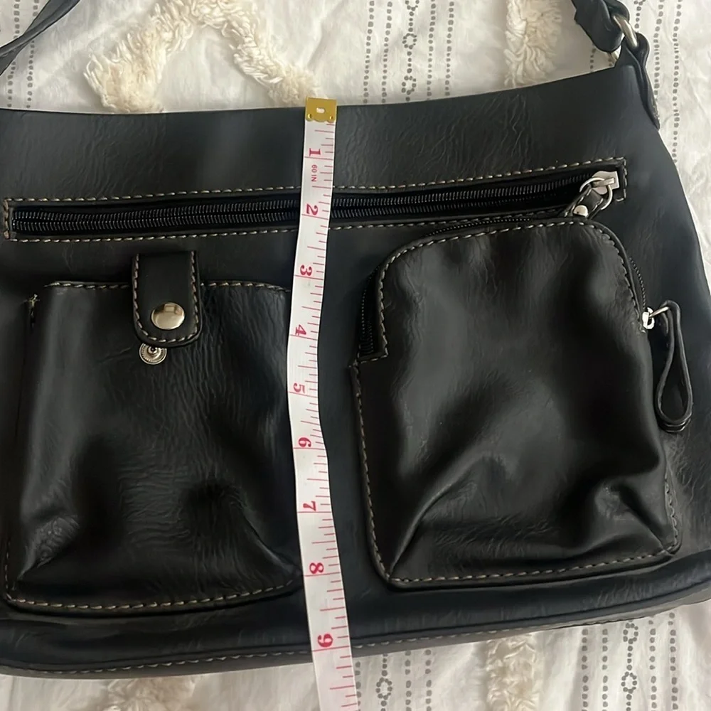 relic faux black leather crossbody purse